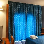 Acacias & Szálloda 4*