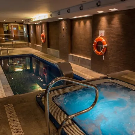 Acacias & 4* يوريت دي مار