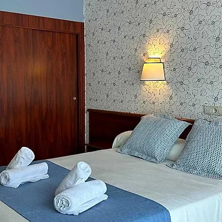 Acacias & 4* يوريت دي مار