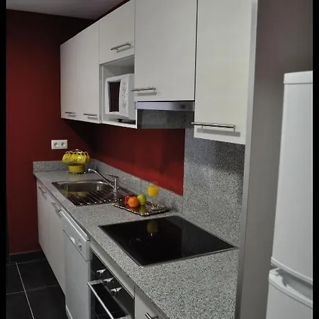 Apartment Acacias & *