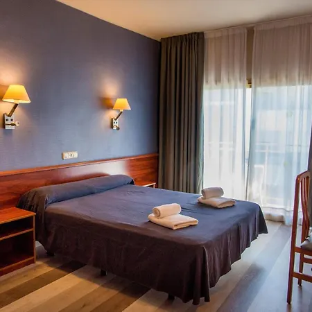 Acacias & Lloret de Mar