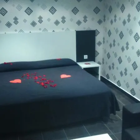阿加西亚斯套房spa酒店