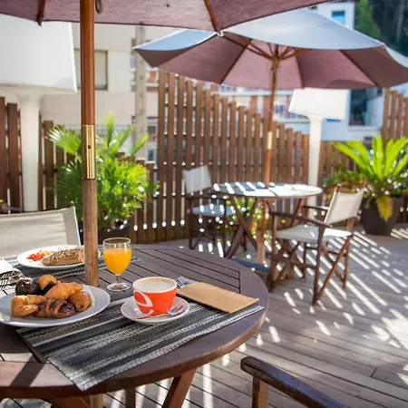 Acacias & 4* يوريت دي مار