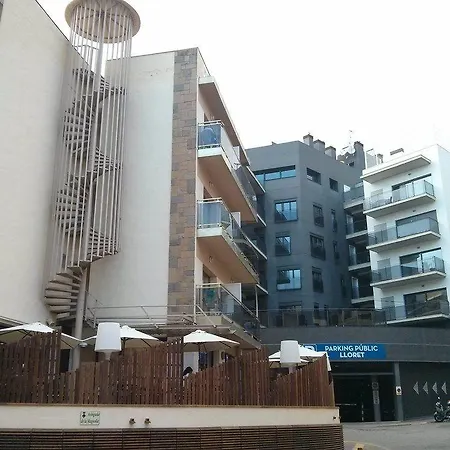 Hotel Acacias &