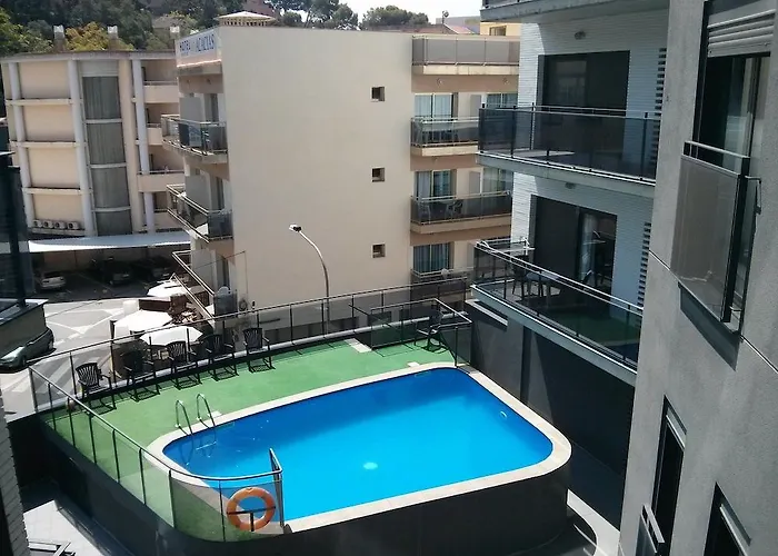 Szálloda Acacias & 4*